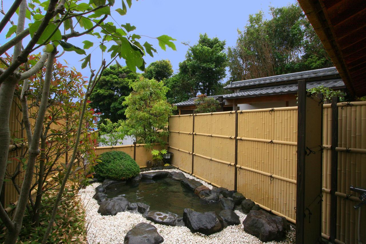 Hotel New Tomiyoshi Atami  Esterno foto