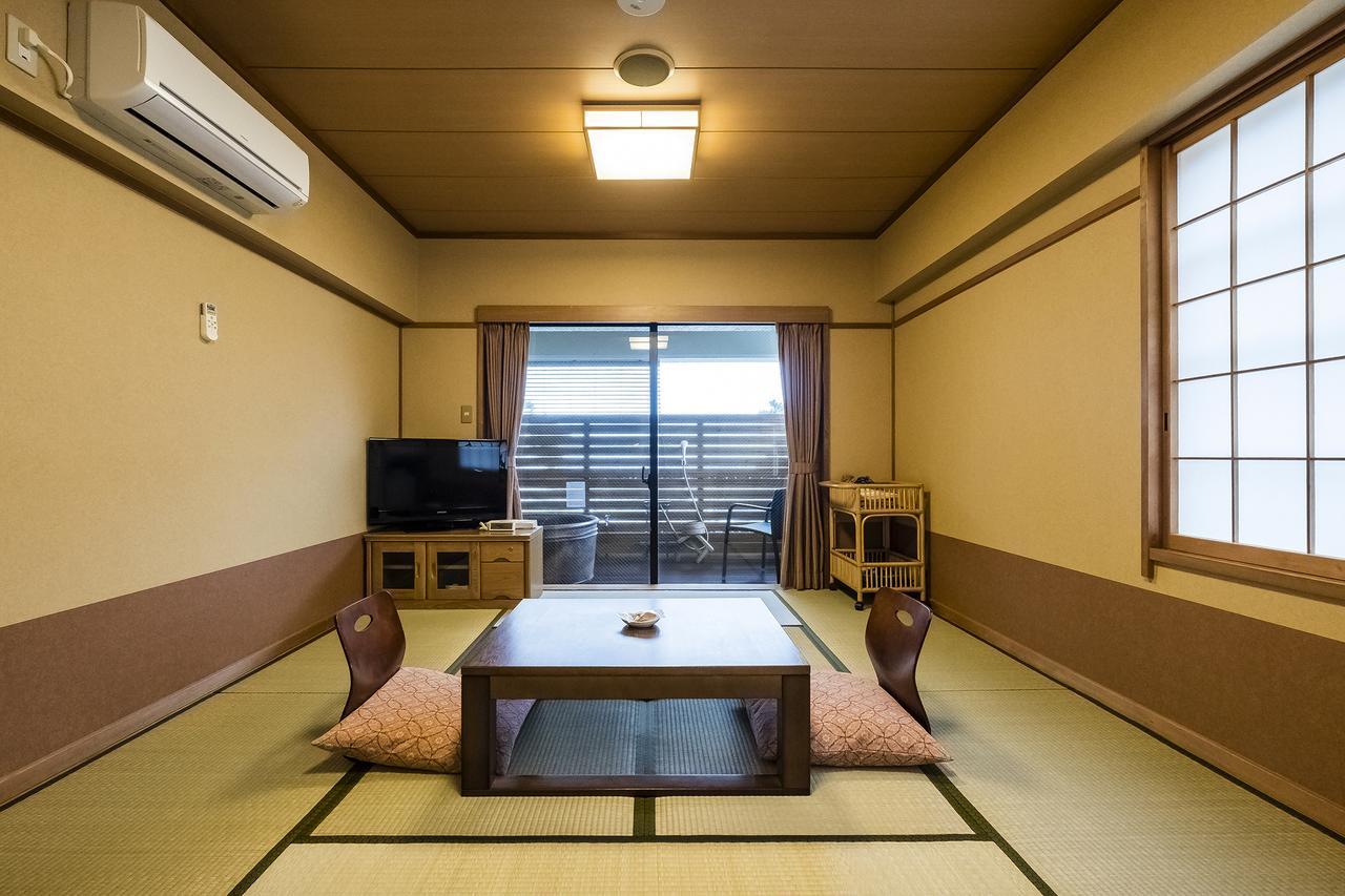 Hotel New Tomiyoshi Atami  Esterno foto