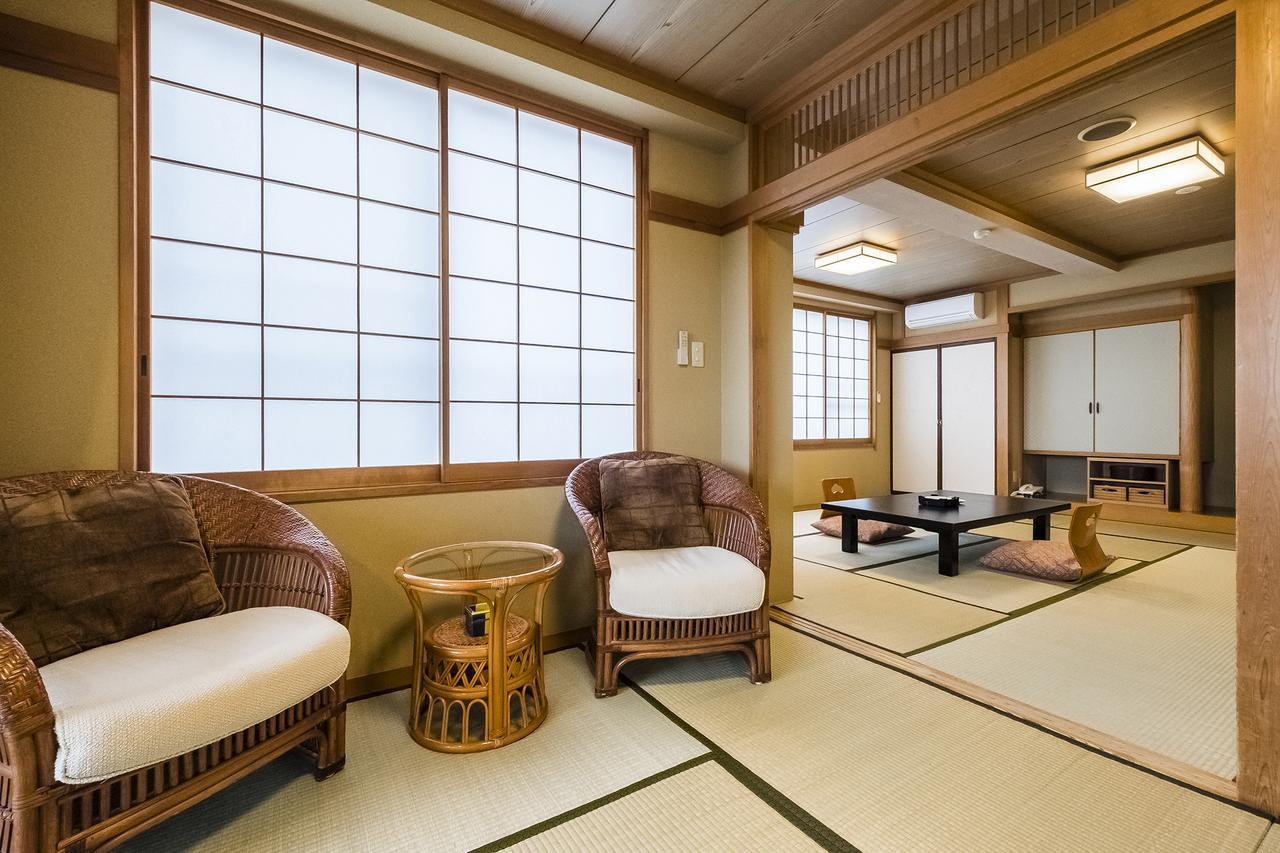 Hotel New Tomiyoshi Atami  Esterno foto