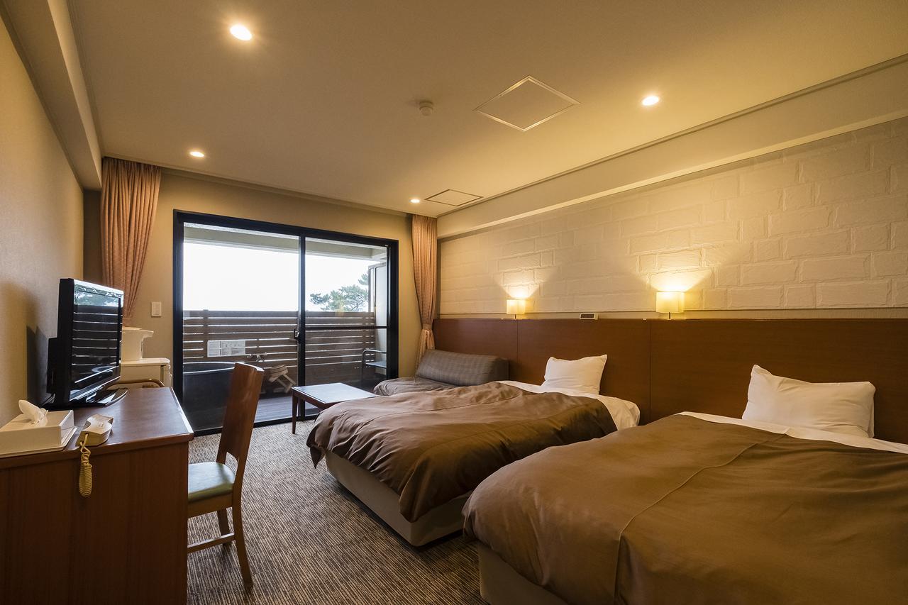 Hotel New Tomiyoshi Atami  Esterno foto